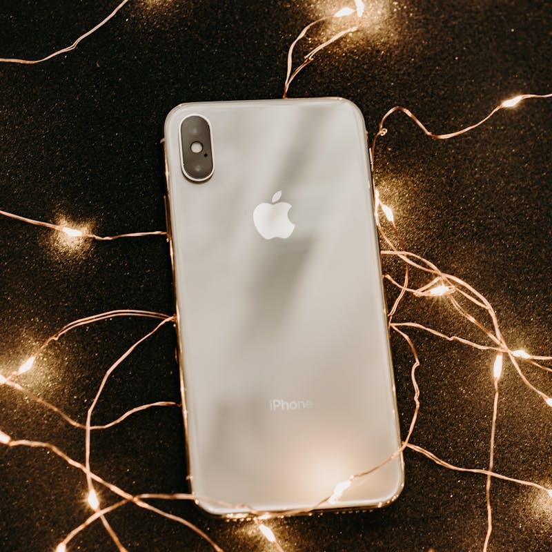 iPhone 13